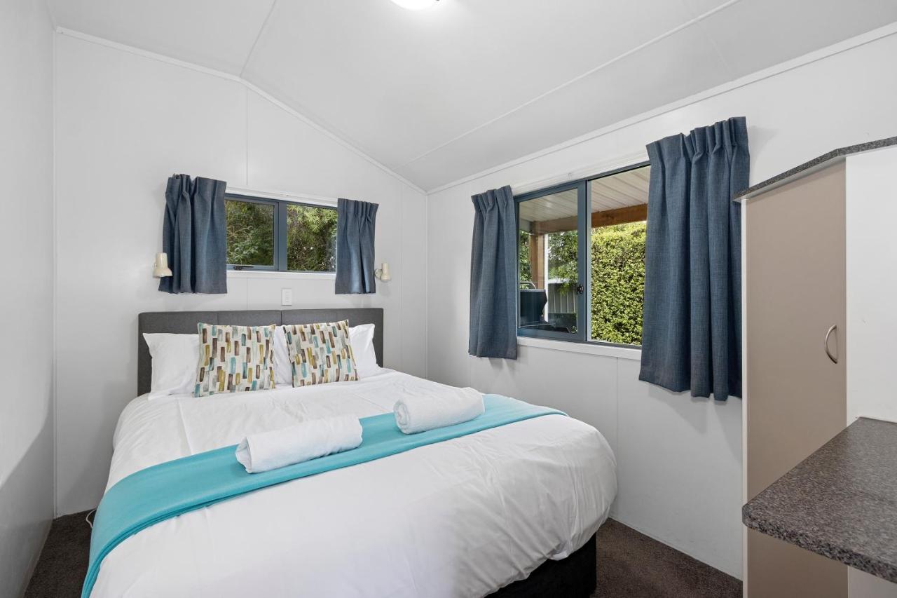 North South Holiday Park Christchurch Exterior photo